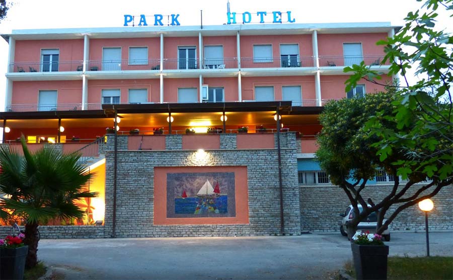 Гостиница Park Hotel - 4 Photo